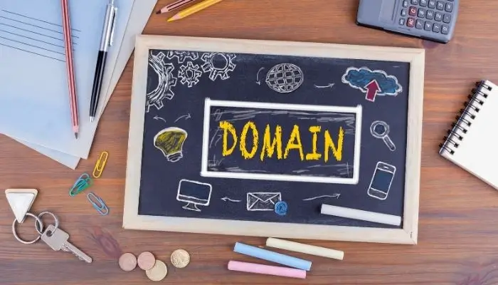 pengertian domain